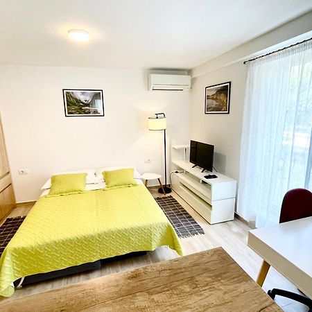 Velin Apartment Split Exterior photo