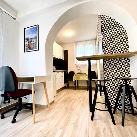 Velin Apartment Split Exterior photo