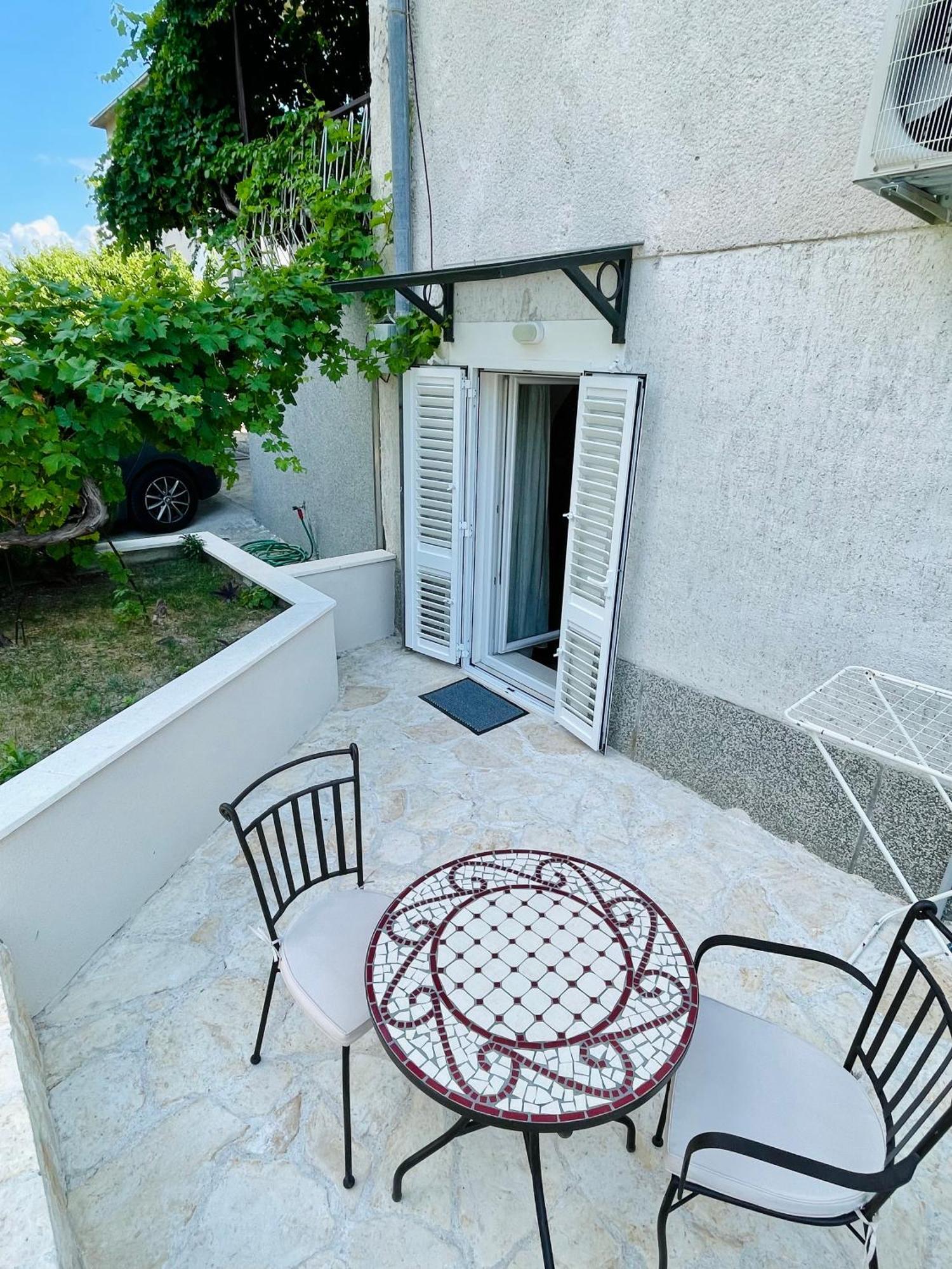 Velin Apartment Split Exterior photo