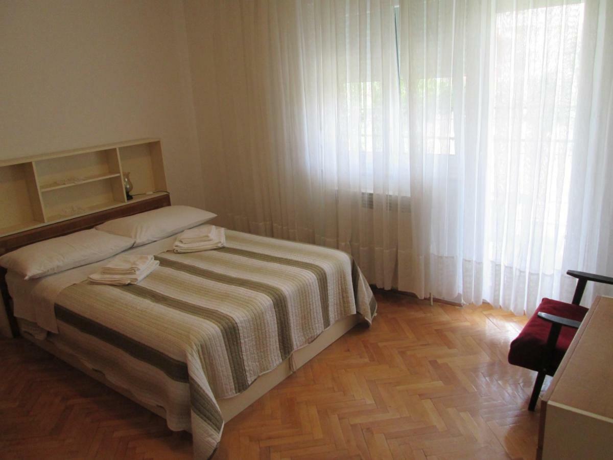 Velin Apartment Split Exterior photo